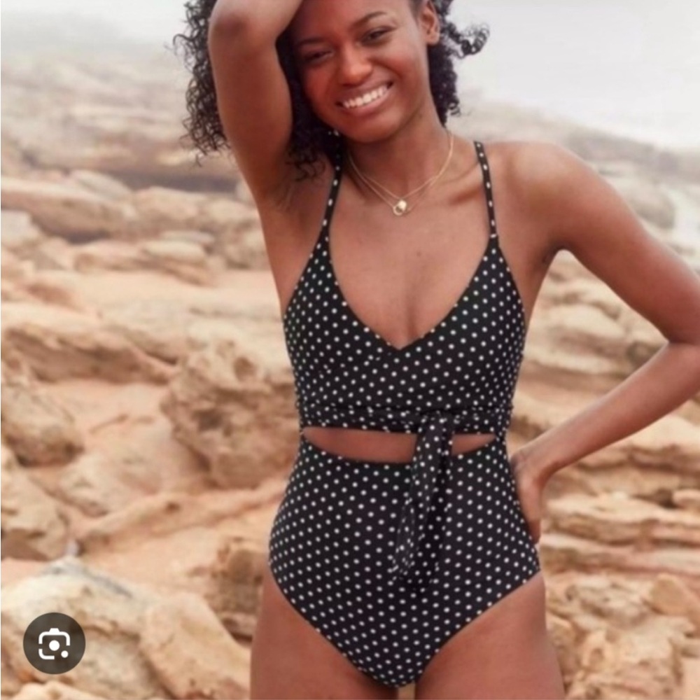 Aerie Black and white Polka Dot One-Piece Swimsuit